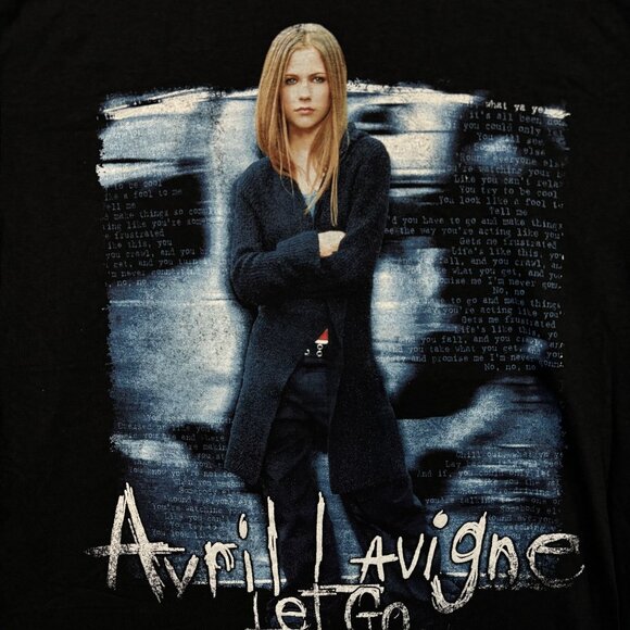 Avril Lavigne Let Go Album Rock T-Shirt Size Medium - Picture 2 of 5
